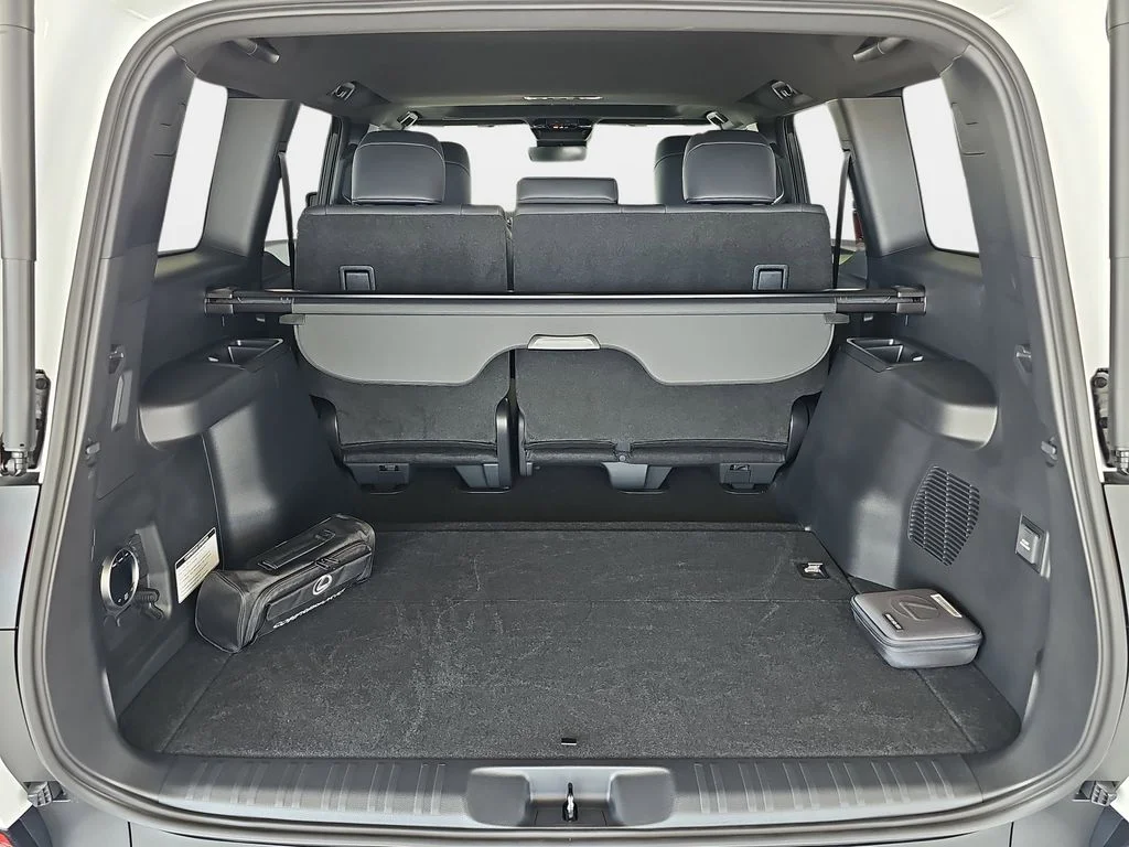 New 2026  Lexus 550 Overtrail image 10