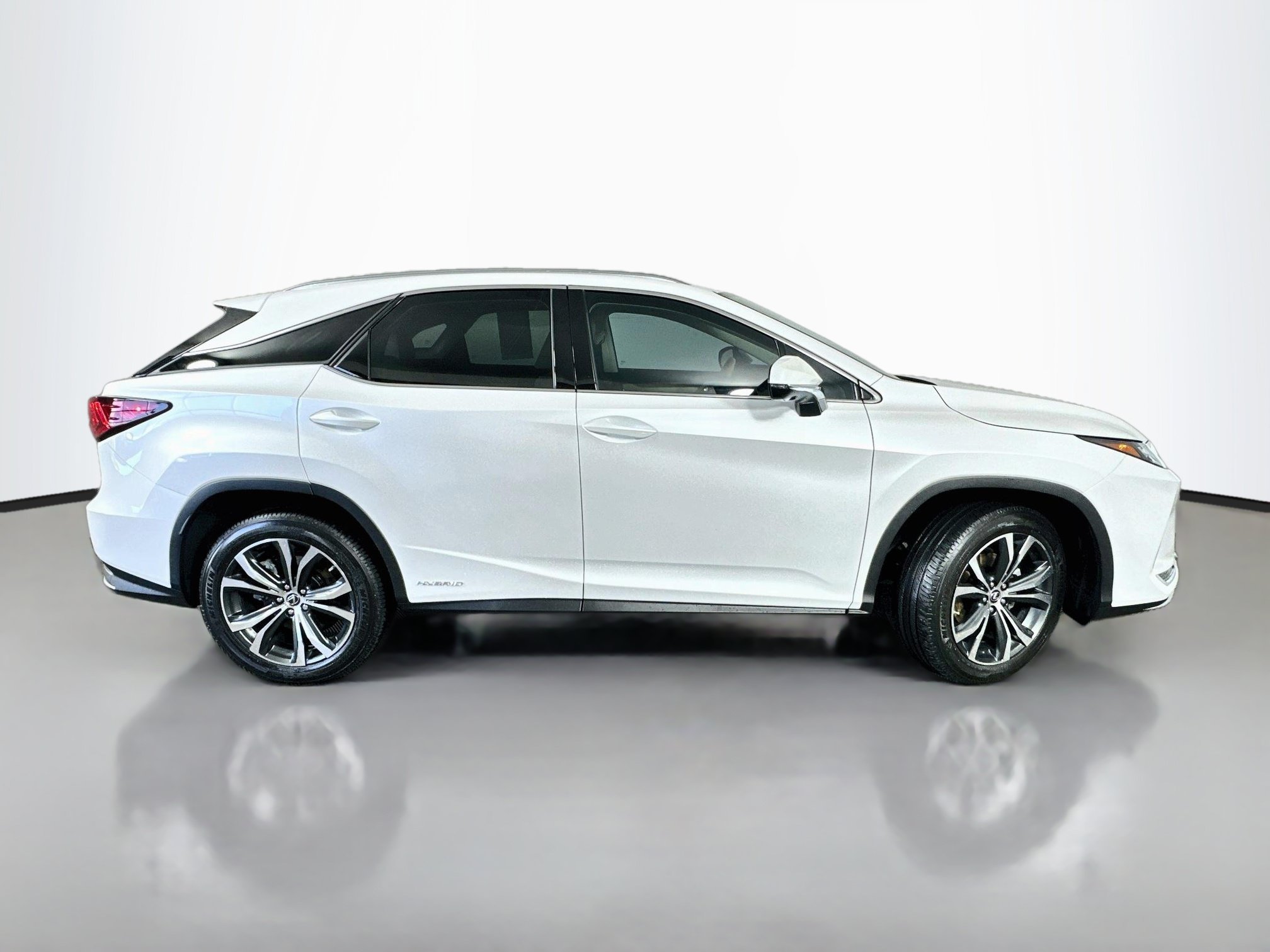 Certified Used 2021 White Pearl Lexus 450h image 8