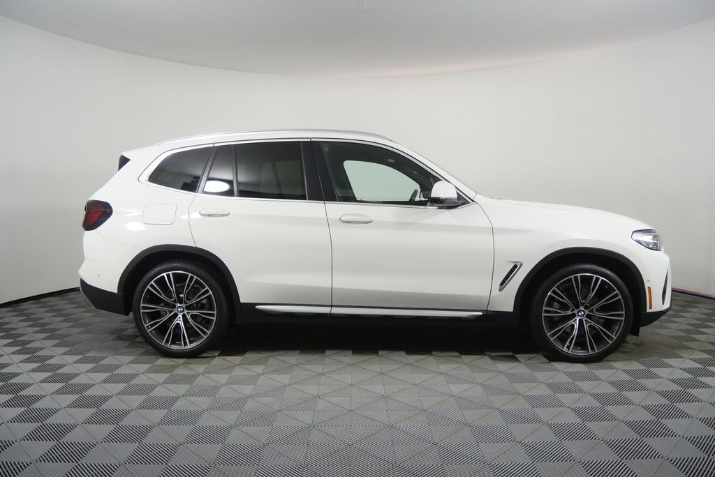 Certified Used 2024 Alpine White BMW sDrive30i image 2