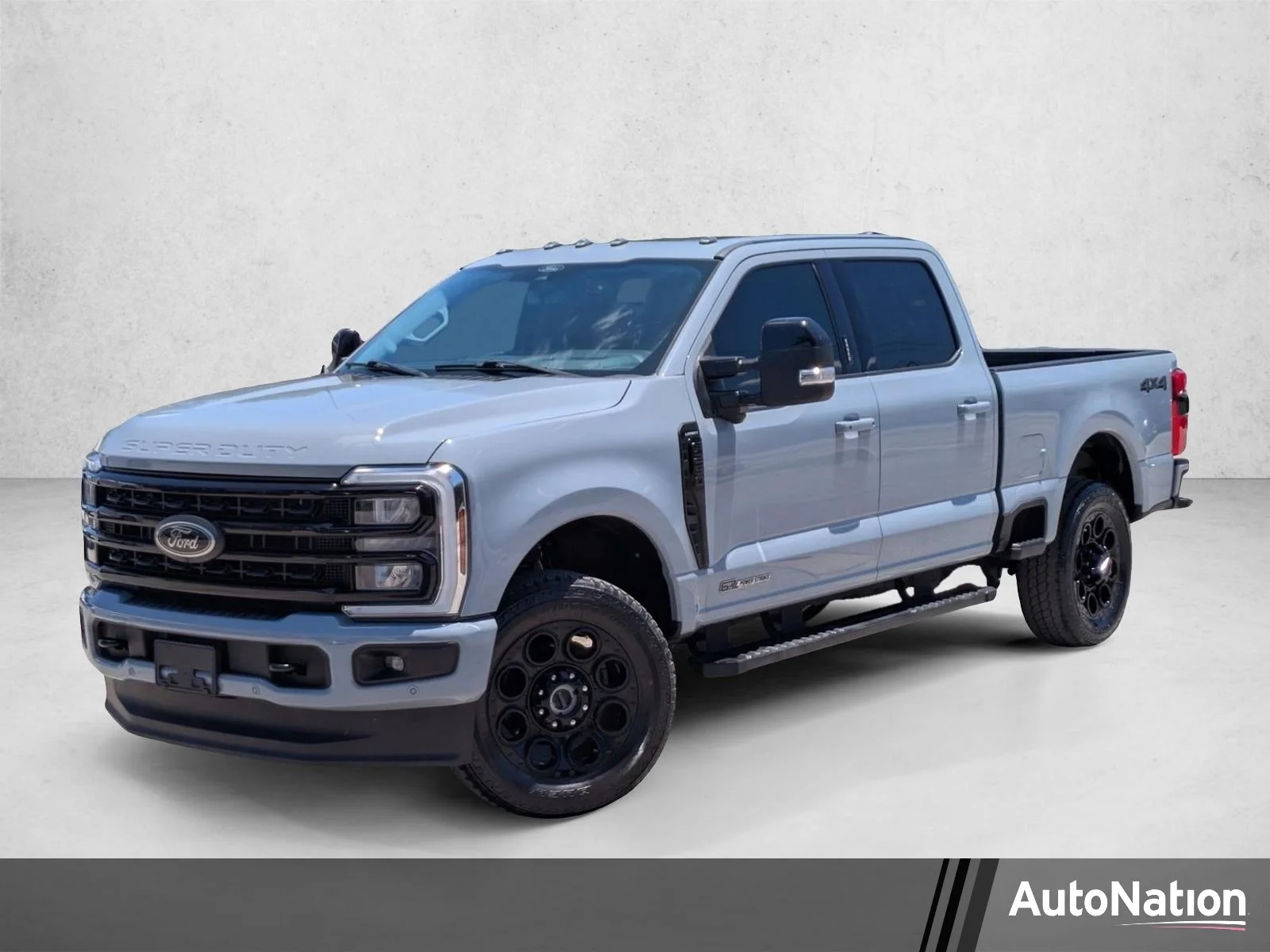 Used 2024 Glacier Gray Metallic Tri-Coat Ford LARIAT image 1