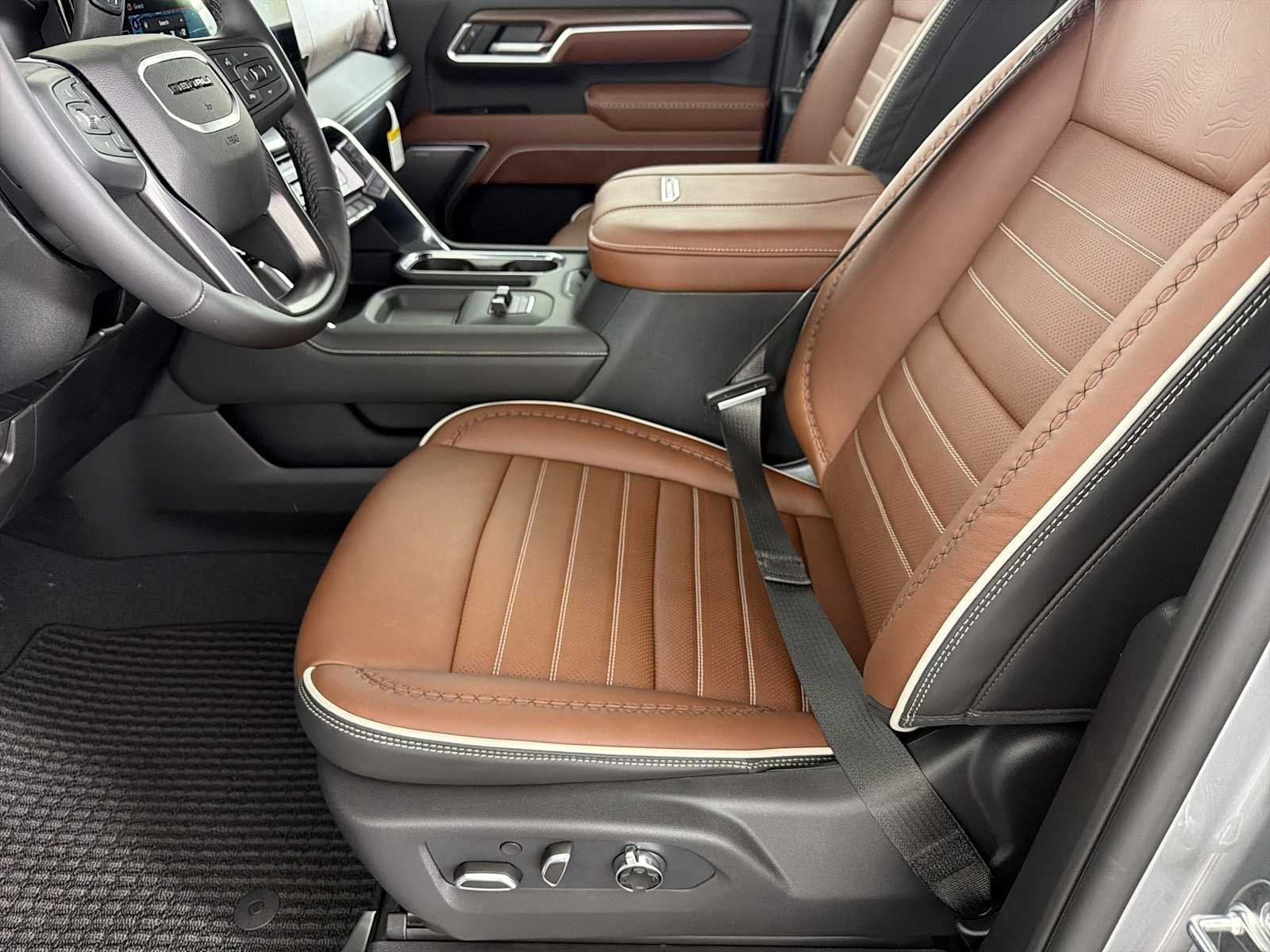 2026 GMC Sierra 2500HD Denali Ultimate - Photo 9