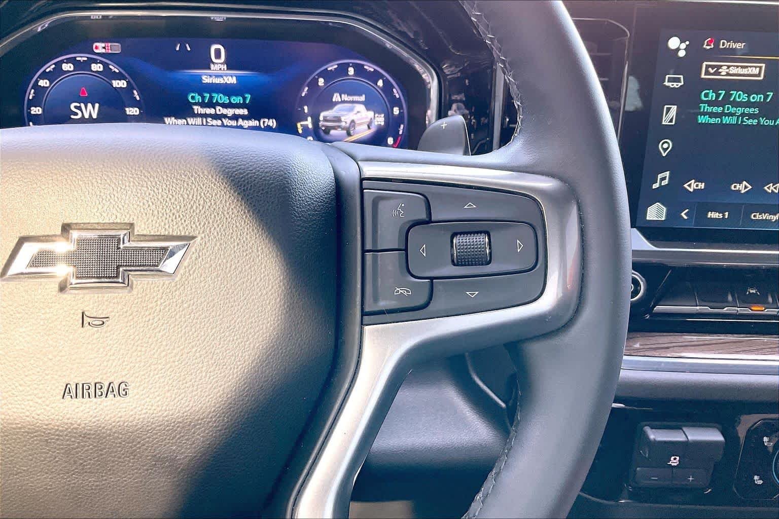 Used 2024 Summit White Chevrolet LT Trail Boss image 19