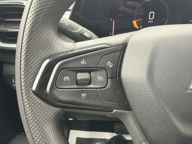 Used 2025 Gray Chevrolet LT image 19