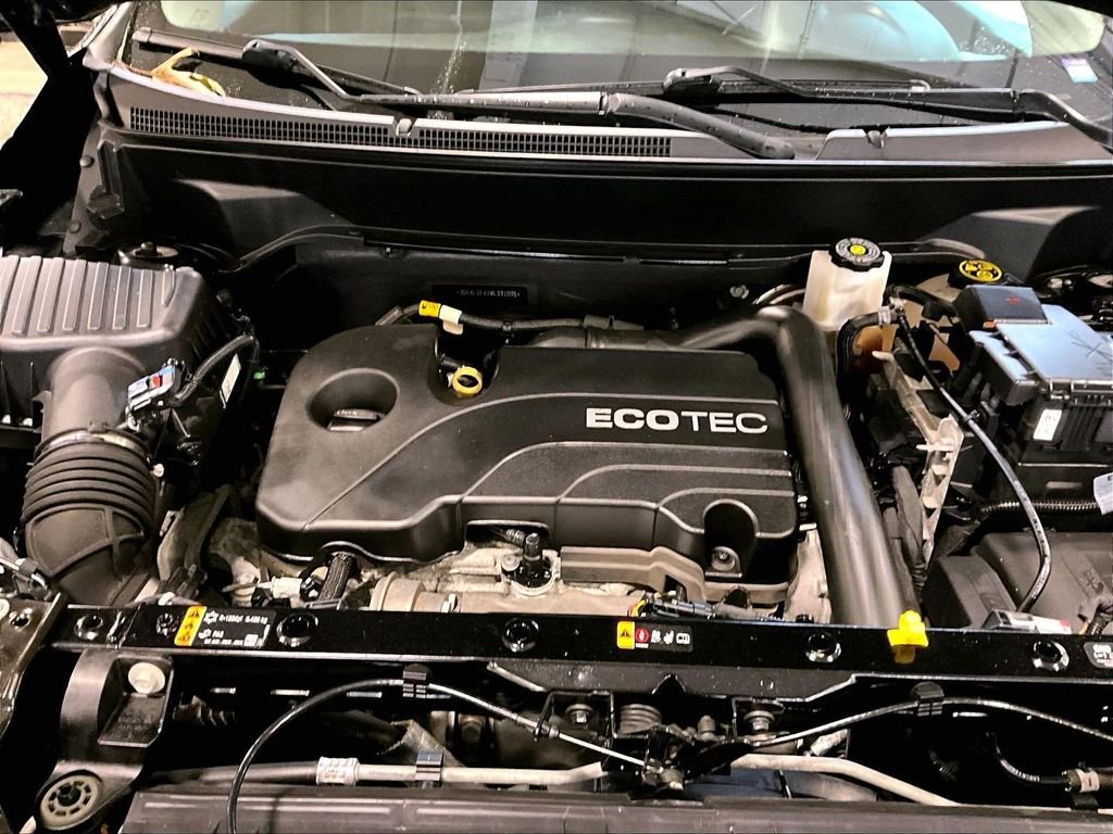 Used 2021 Black GMC SLE image 29