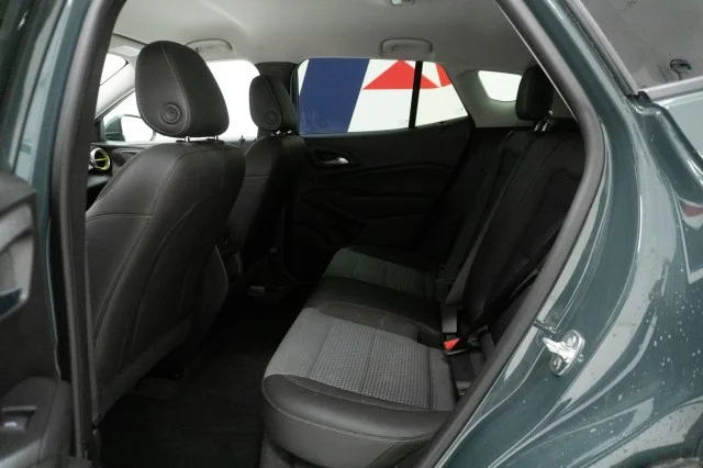 Used 2025 Cypress Gray Chevrolet LT image 23