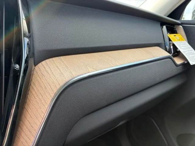 New 2026 Vapour Grey Volvo Plus image 24