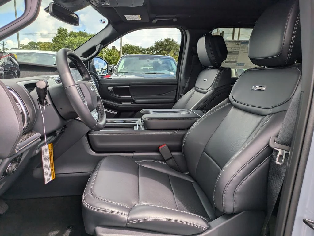 New 2027 Glacier Gray Metallic Tri-Coat Ford Platinum image 21
