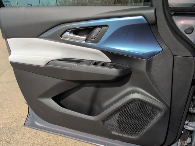 New 2026 Galaxy Gray Metallic Chevrolet LT image 15