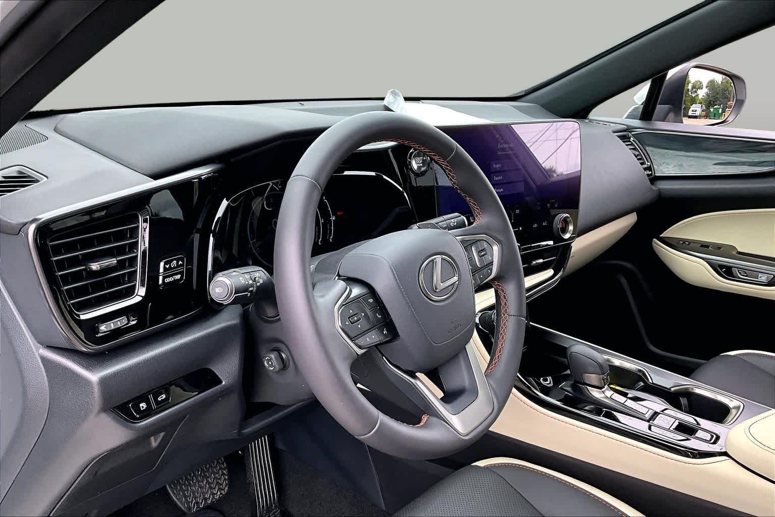 Used 2024 Eminent White Pearl Lexus Premium image 18