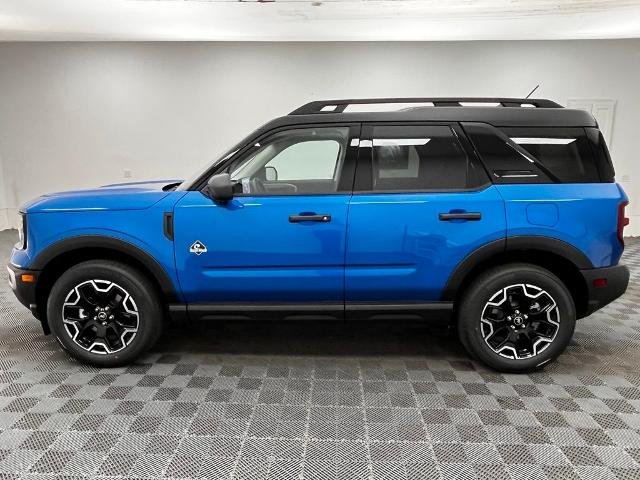 New 2026 Velocity Blue Metallic Ford Outer Banks® image 12