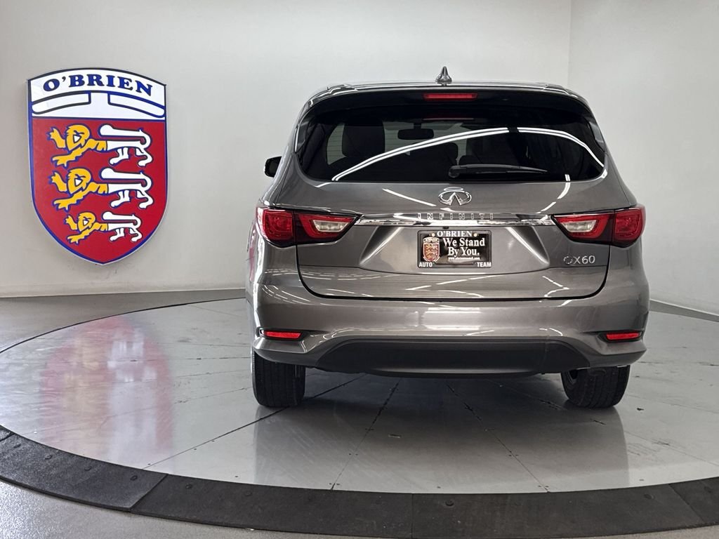 Used 2016 Graphite Shadow INFINITI Base image 11
