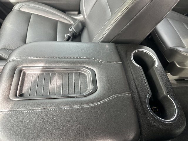 Used 2021 Gray Chevrolet Z71 image 32