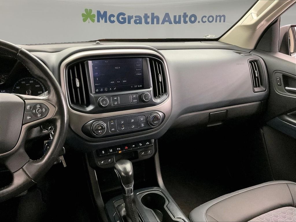 Used 2022 White Chevrolet Z71 image 9