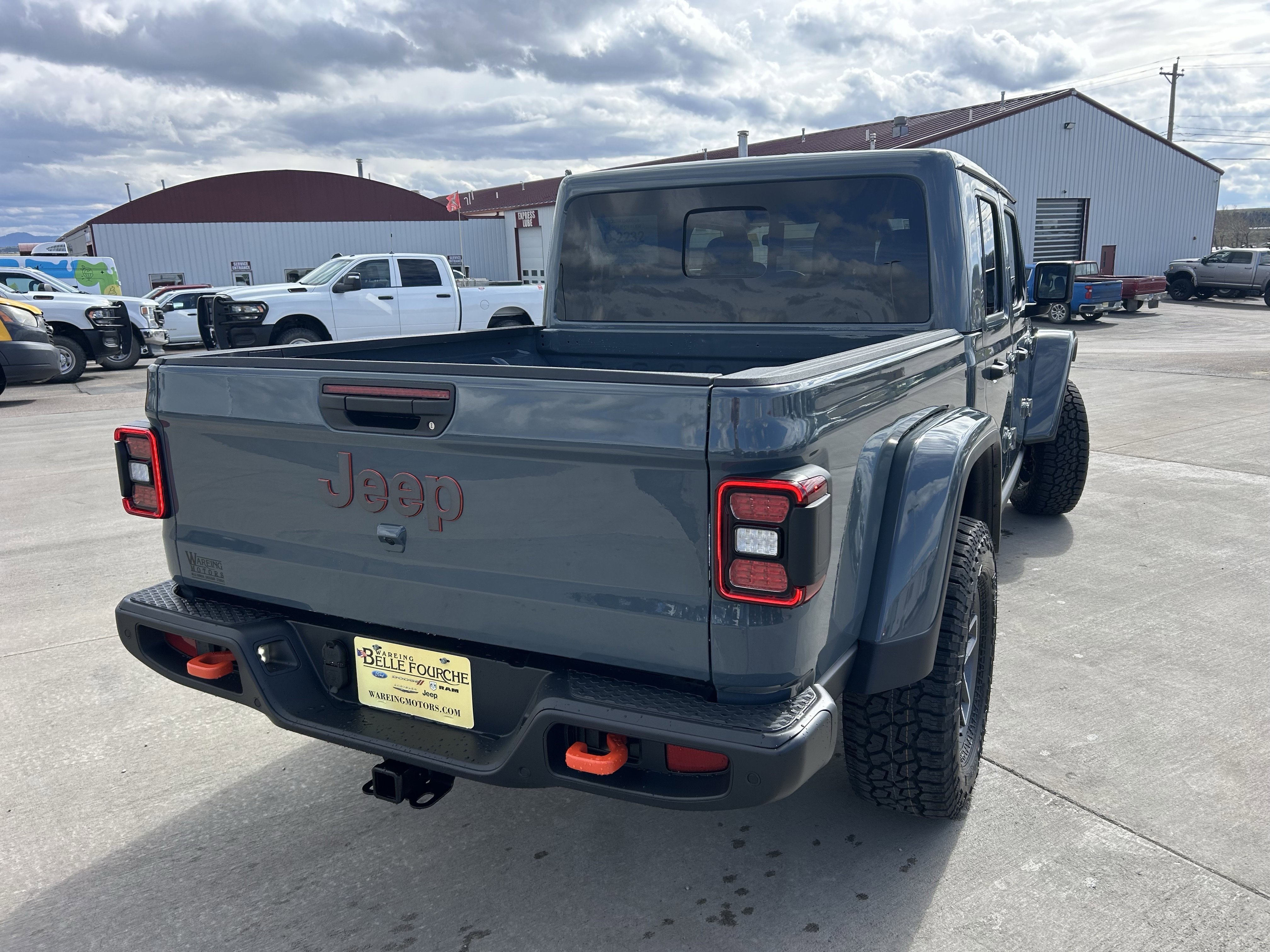 New 2026 Anvil Clearcoat Jeep Mojave image 5