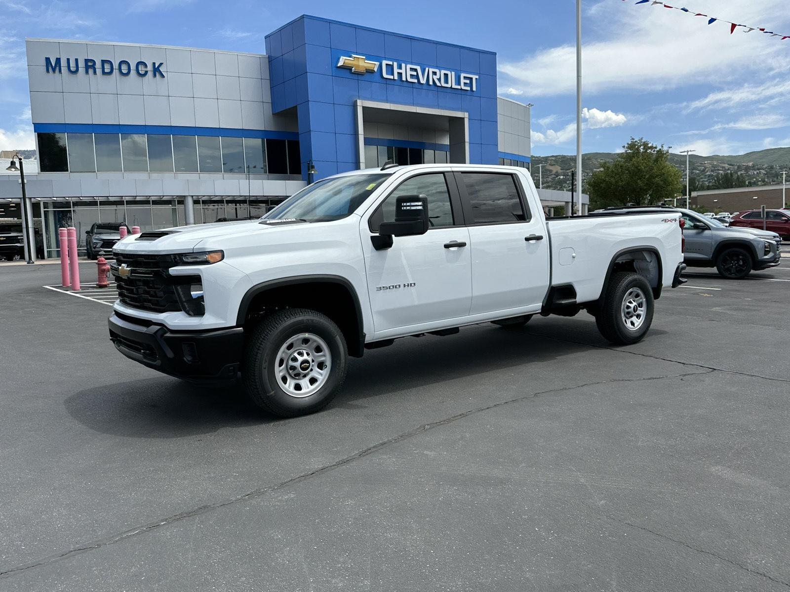 New 2026 Summit White Chevrolet WT image 2