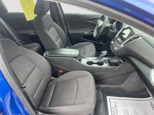 Used 2023 Blue Metallic Chevrolet LT image 15