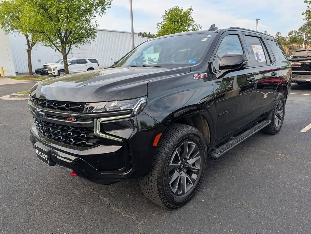 Used 2022 Black Chevrolet Z71 image 4