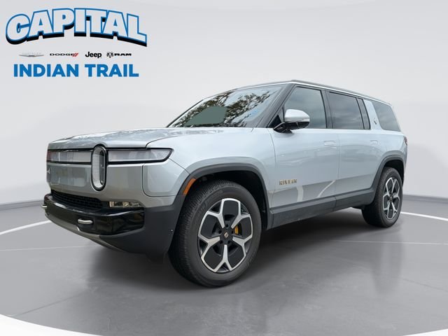 Used 2024  Rivian Adventure image 1