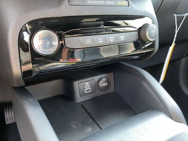 2025 Ford Escape Hybrid ST-Line - Photo 15