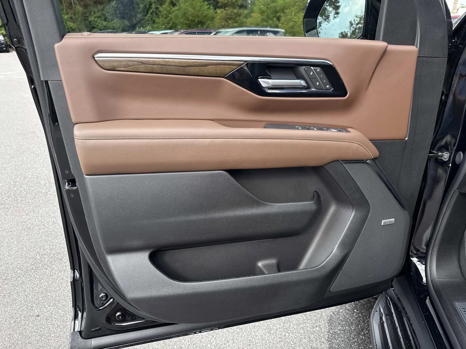2026 Chevrolet Suburban High Country - Photo 18