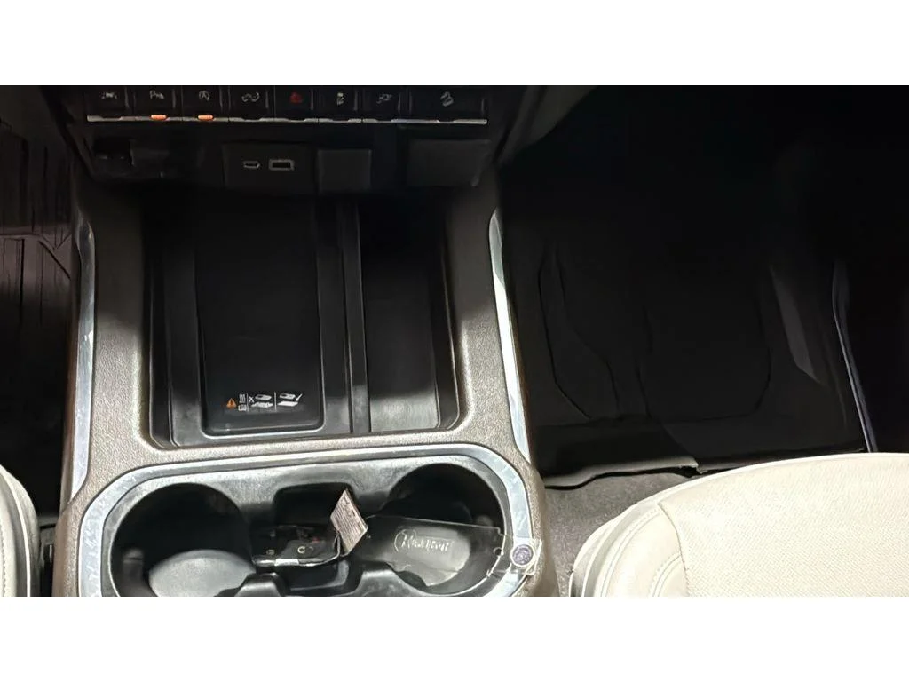 Used 2020 Summit White GMC SLT image 32