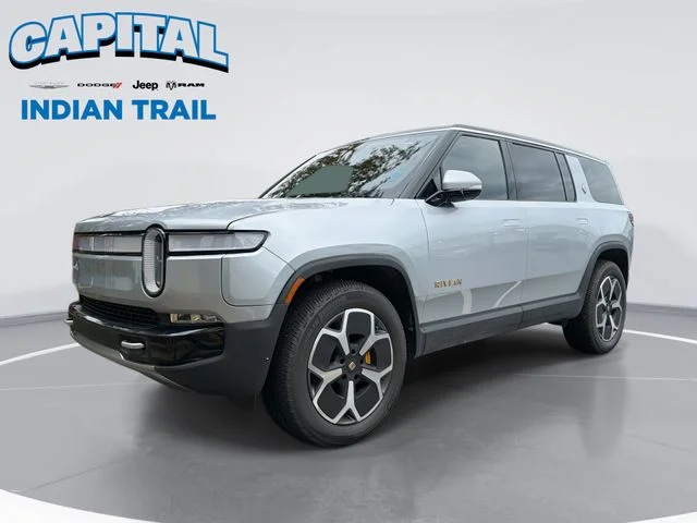 Used 2024  Rivian Adventure image 1