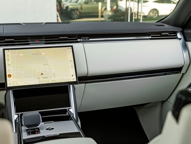 New 2026 Santorini Black Land Rover SE image 22
