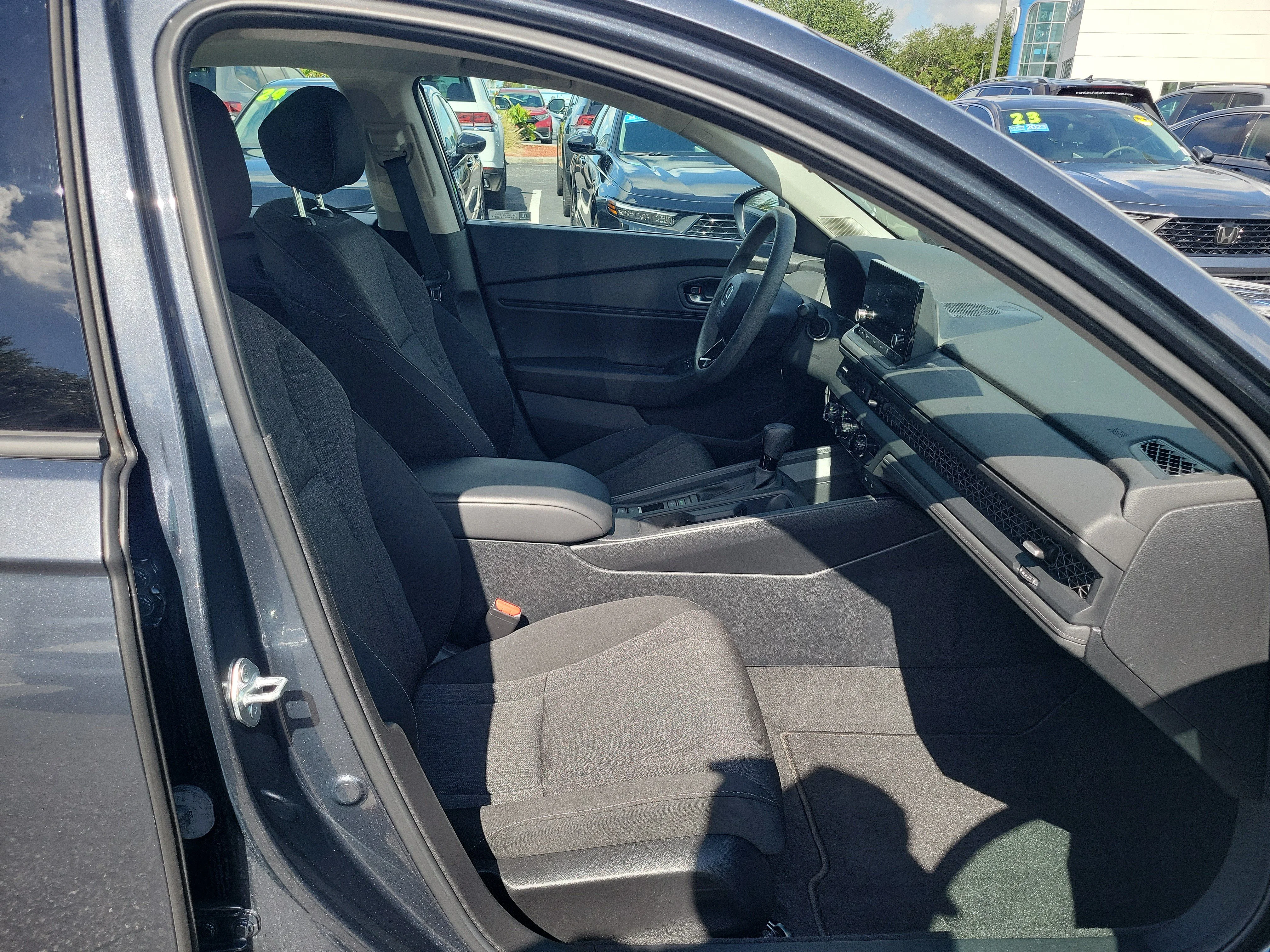 2023 Honda Accord EX - Photo 7