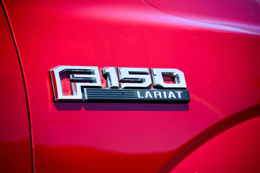 Used 2019 Red Ford Lariat image 31