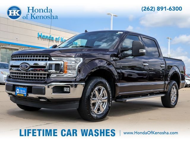 Used 2018 Magma Red Ford XLT image 1
