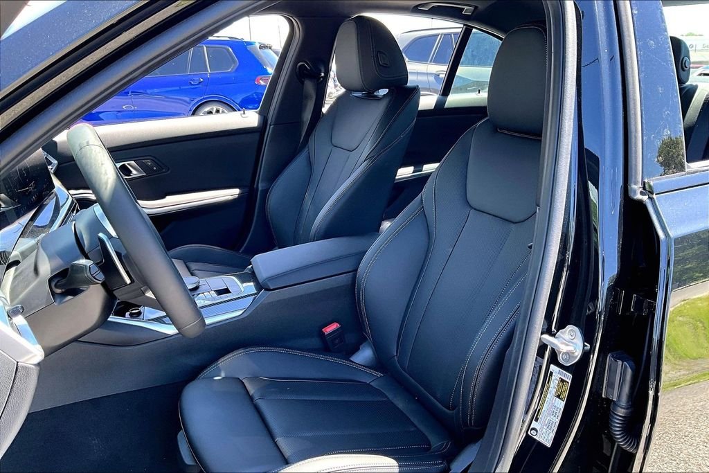 New 2026 Black BMW M340i image 8