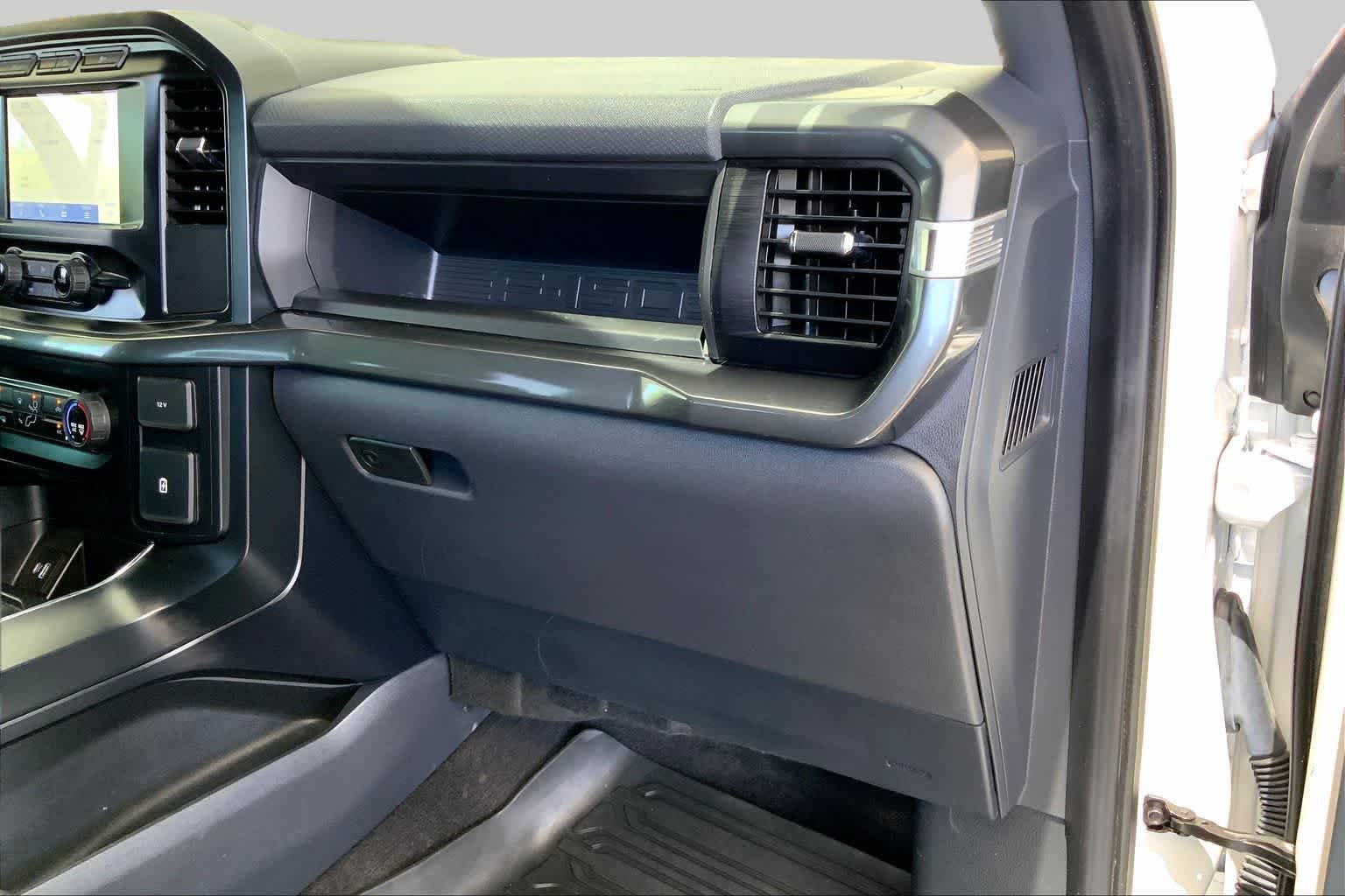 Used 2022 Oxford White Ford XL image 19