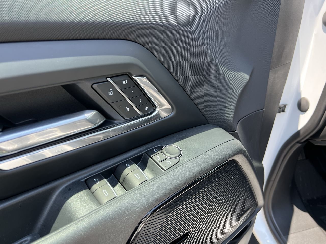 2026 Chevrolet Silverado EV LT - Photo 83