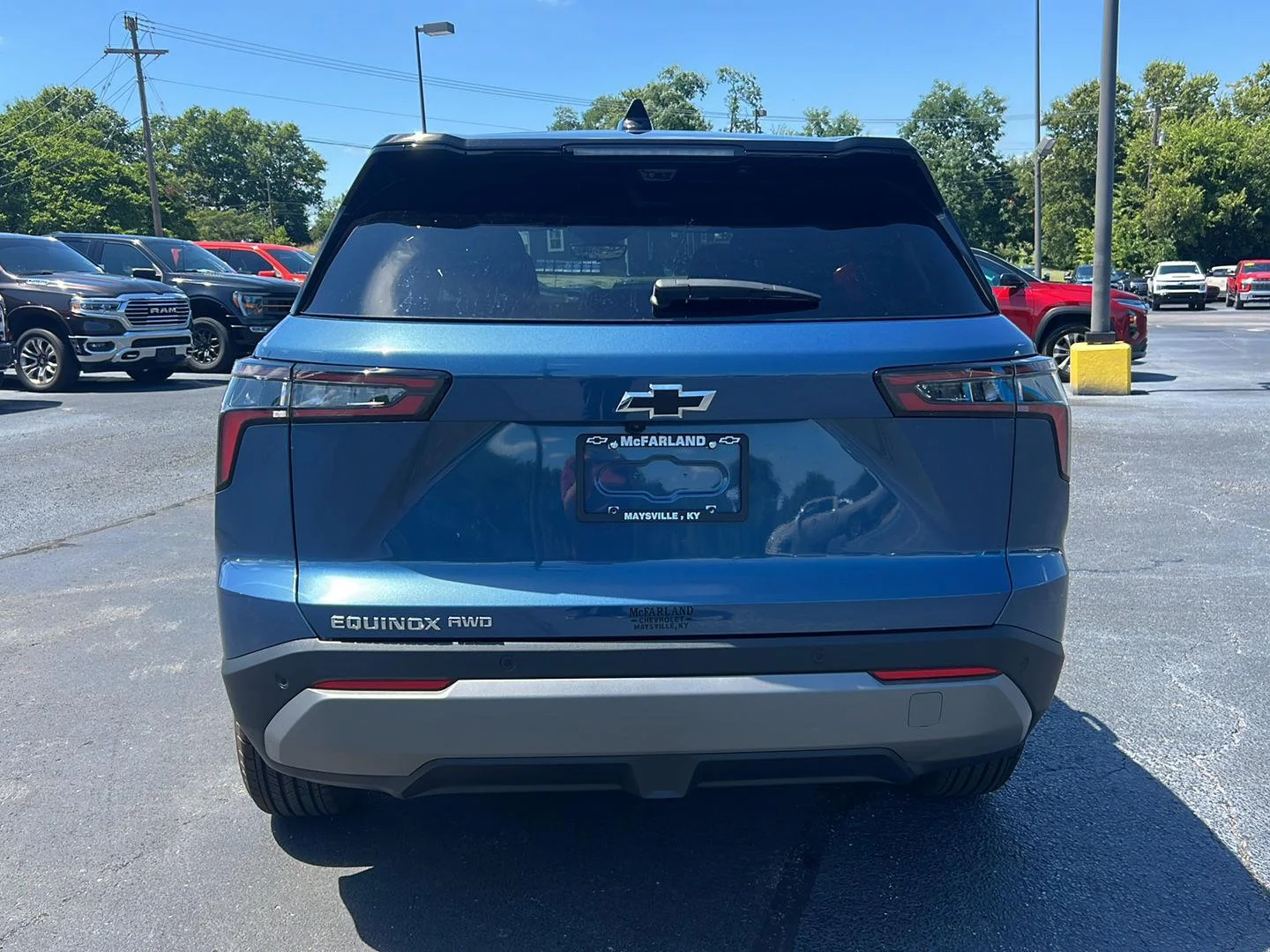 2027 Chevrolet Equinox LT - Photo 5