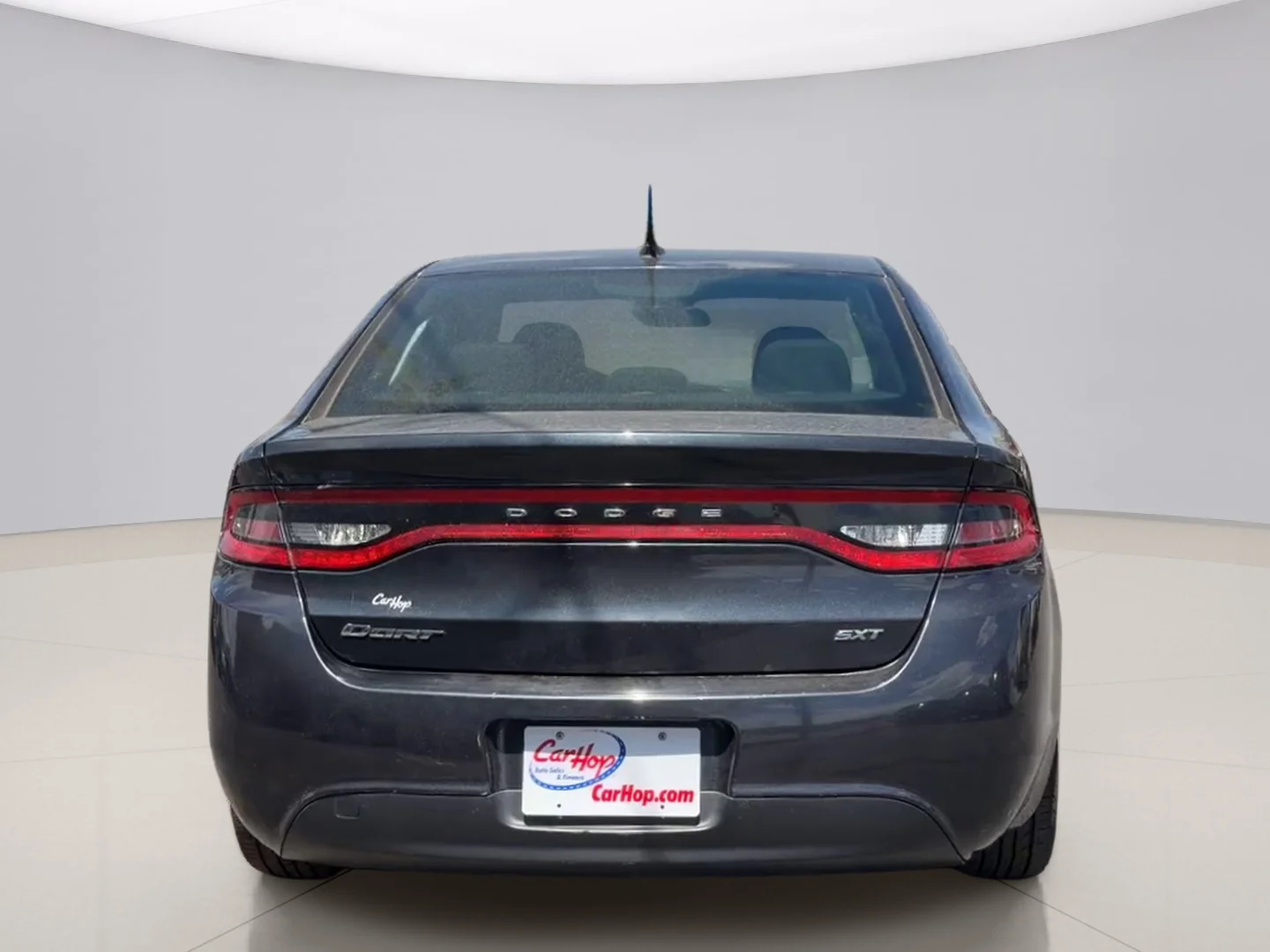 Used 2013 Gray Dodge SXT image 4