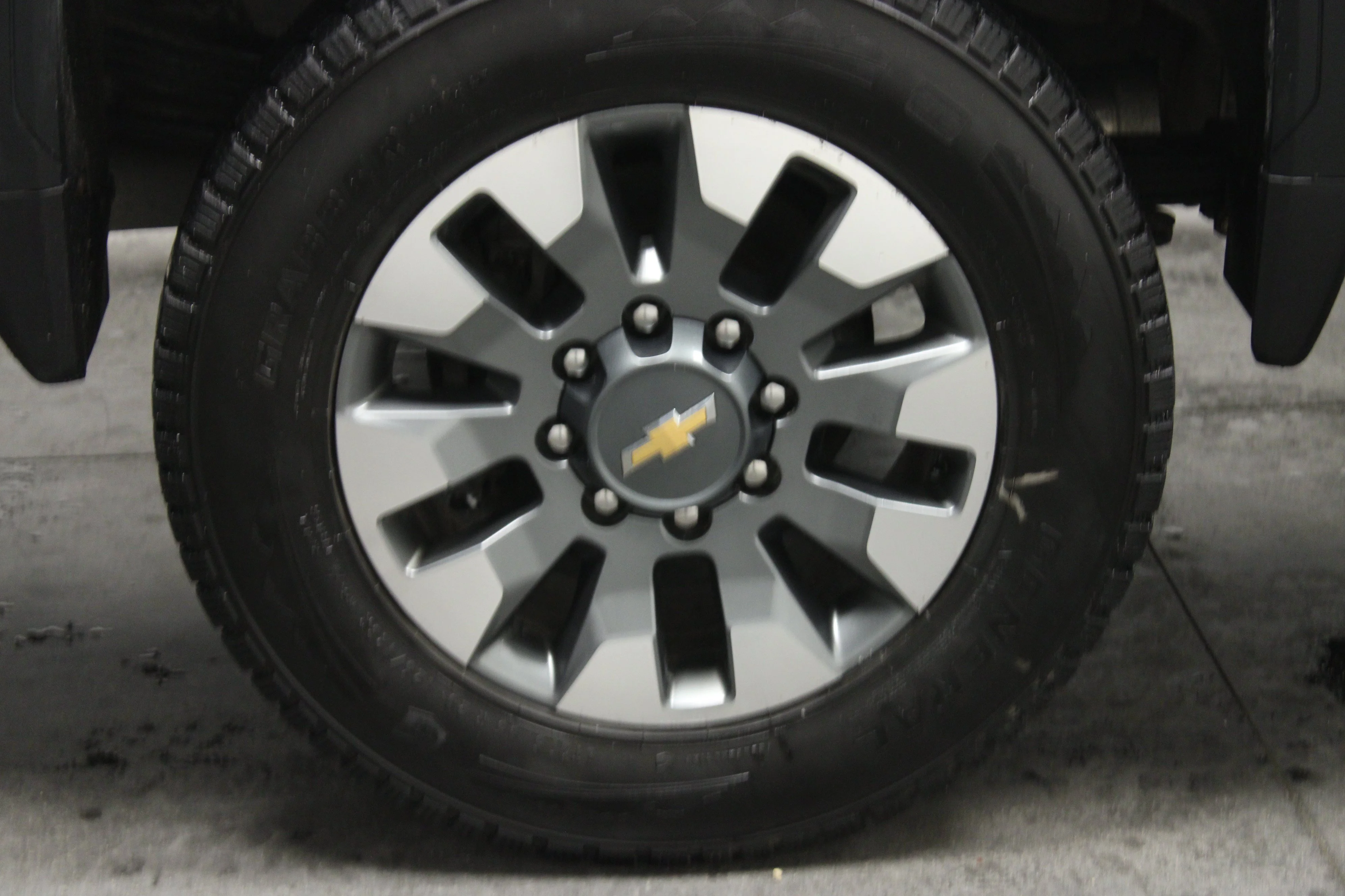 Used 2021 Summit White GMC SLE image 10