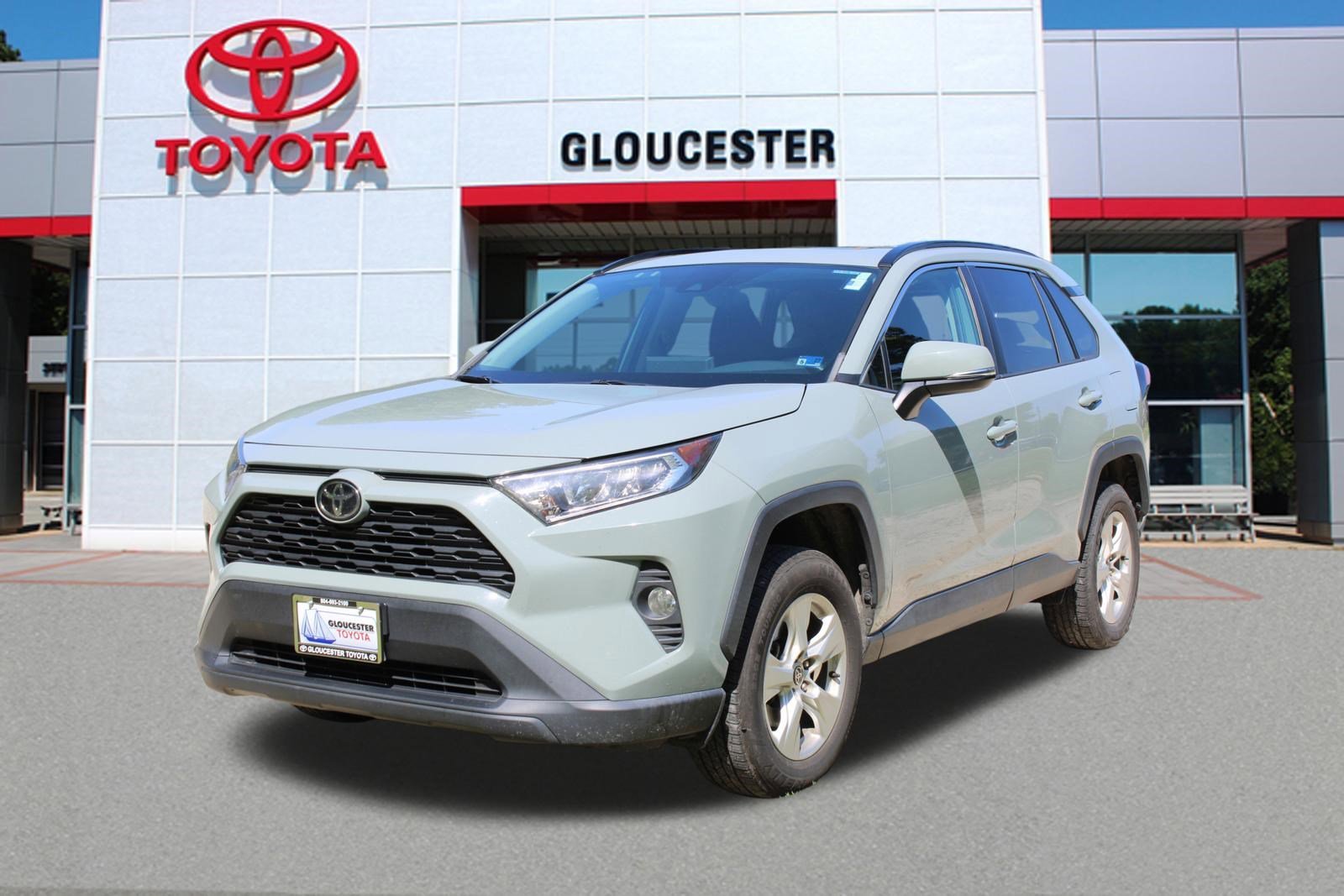 2021 Toyota RAV4 XLE AWD's photo