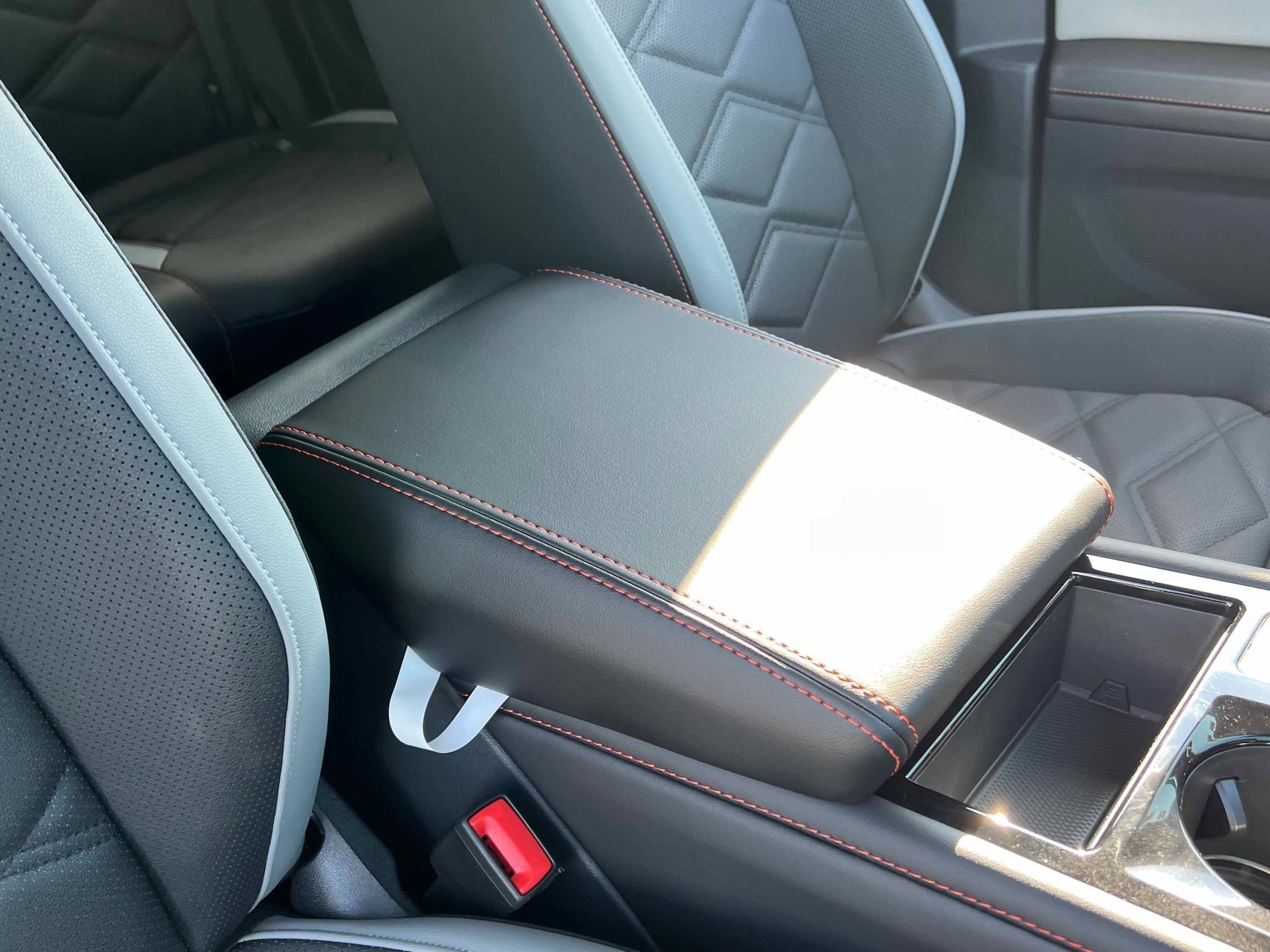 New 2026 Deep Black Volkswagen 2.0T Peak Edition image 24