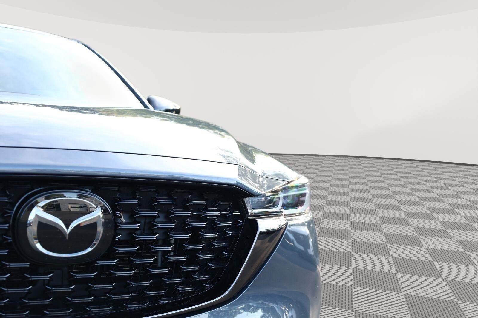 Used 2025 Polymetal Gray Metallic Mazda 2.5 S Carbon Edition image 10
