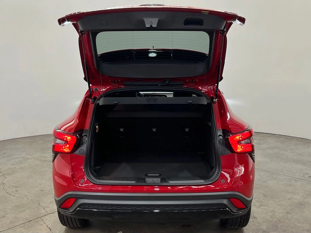 Used 2026 Red Chevrolet 2RS image 12