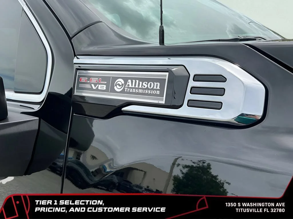 Used 2024 Onyx Black GMC Denali image 49