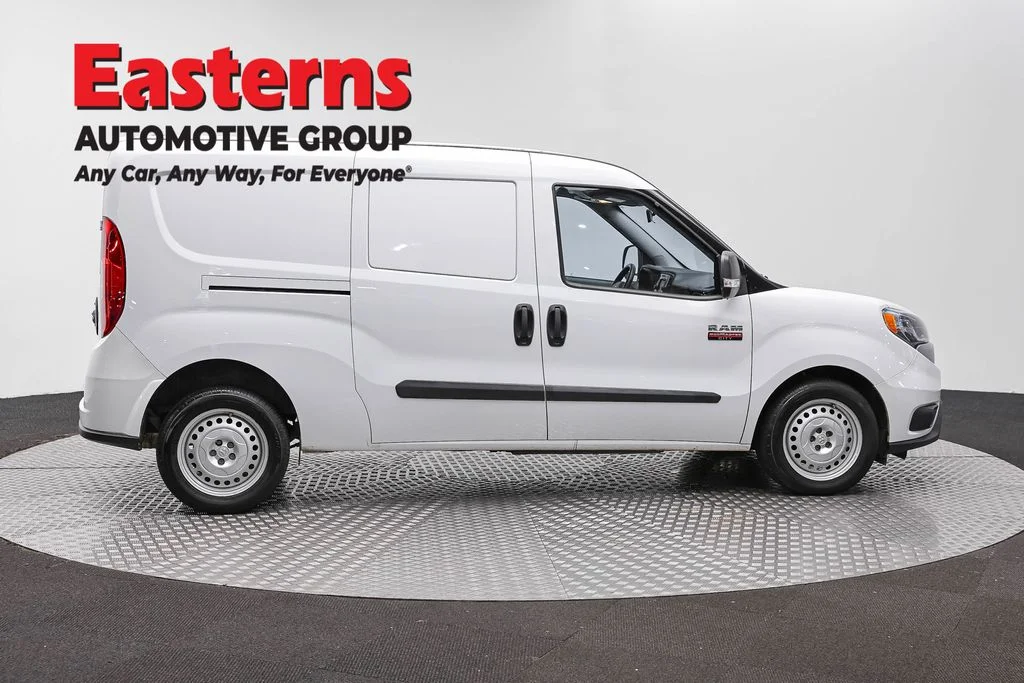 Used 2022 White Ram Base image 4