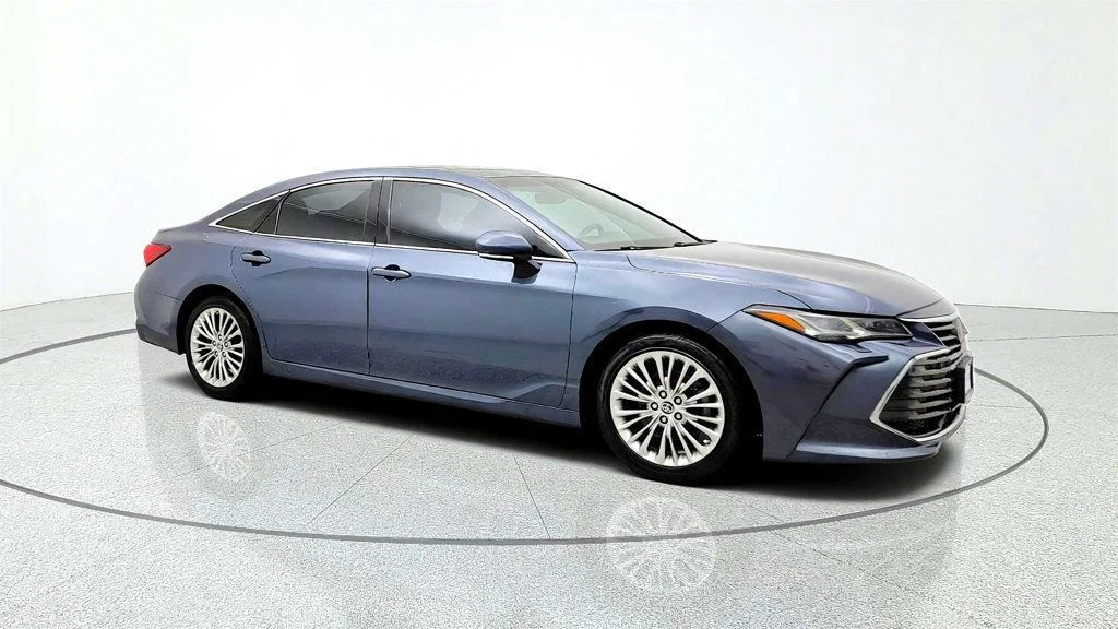 Used 2019 Harbor Gray Metallic Toyota Limited w/ Advanced Safety Package image 3
