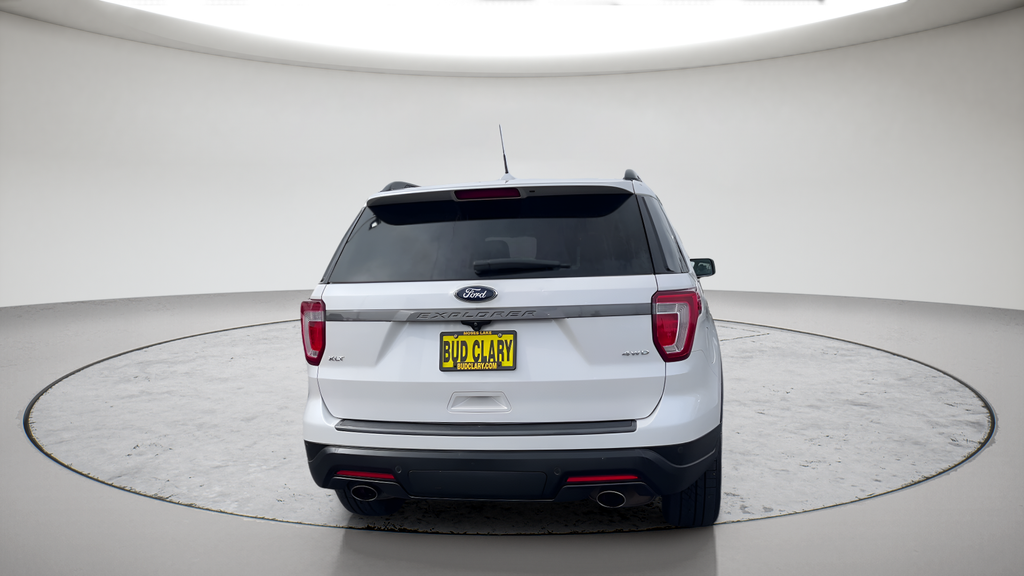 Used 2018 White Ford XLT image 8