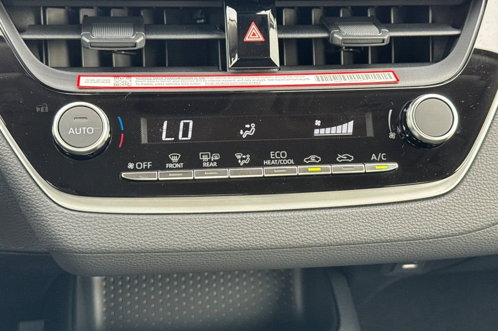 New 2026 Wind Chill Pearl <sup>1</sup> Toyota  LE image 17