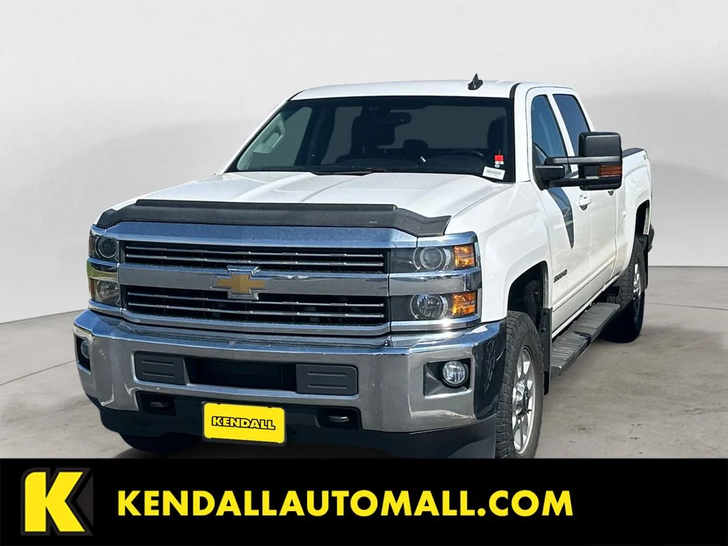 2015 Chevrolet Silverado HD LT 4WD Crew Cab Short Box SRW's photo