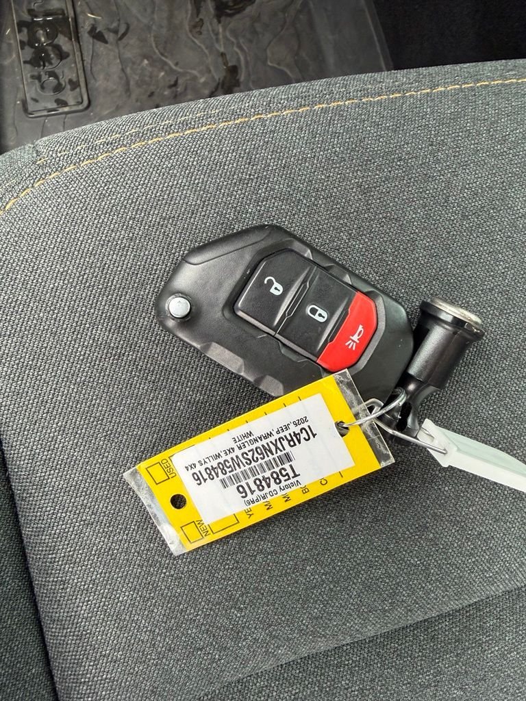 Used 2025 White/off-white Jeep Willys 4xe image 9