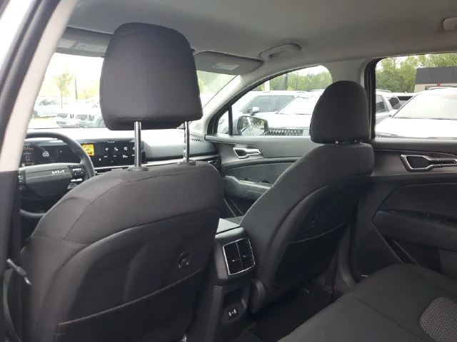 New 2027 Gray Kia S image 17