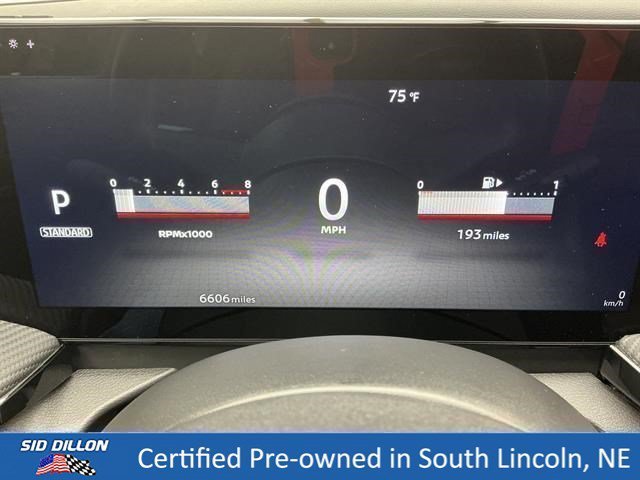 Used 2025 Super Black Nissan SR image 10