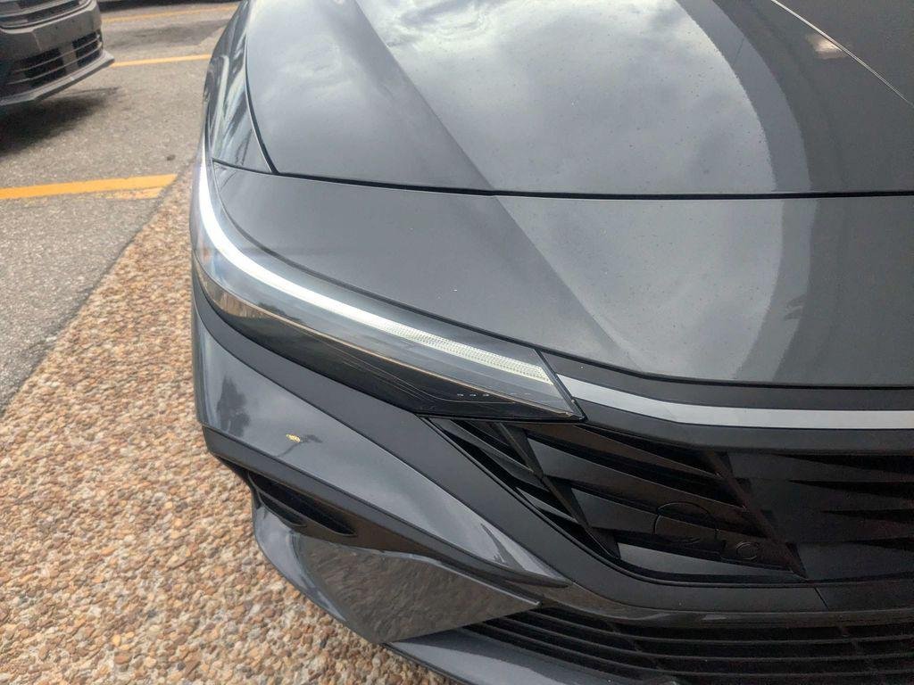 New 2026 Gray Hyundai SEL Sport Plus image 10